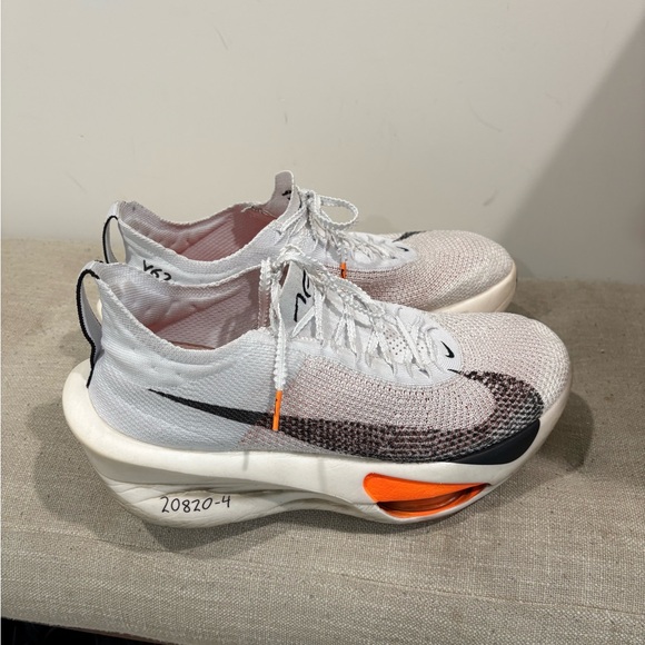 Nike Air Zoom Next Alphafly 3 size 10 running shoes - Picture 2 of 6